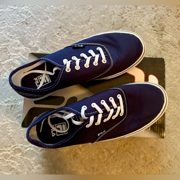 Fila Women’s Navy Blue Canvas Sneakers - Picture 5 of 6